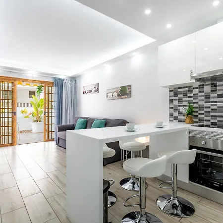 Lägenhet 613 Garden City, Heated Pool, Ac And Wifi Costa Adeje (Tenerife)