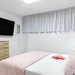 613 Garden City, Heated Pool, Ac And Wifi Апартаменти