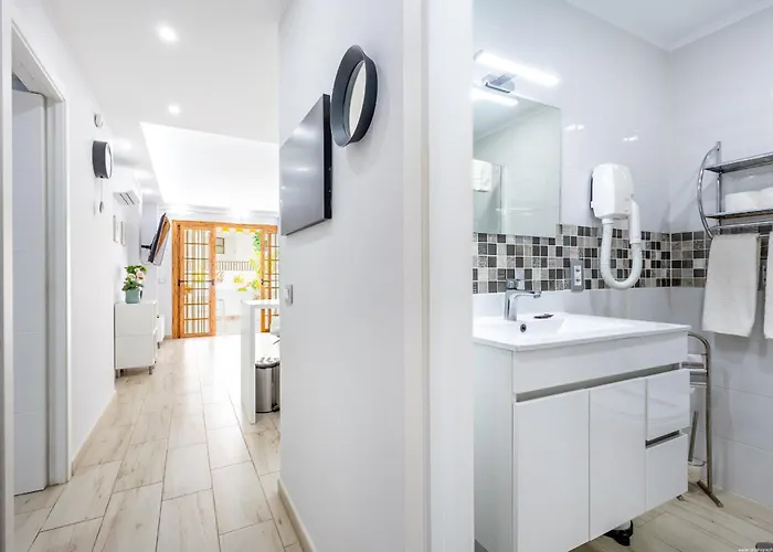 613 Garden City, Heated Pool, Ac And Wifi Апартаменти Адехе