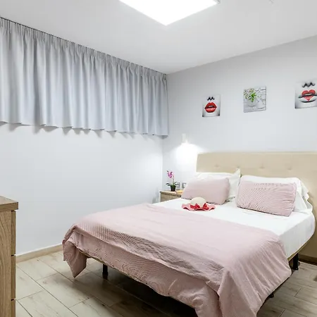 613 Garden City, Heated Pool, Ac And Wifi 아파트 *